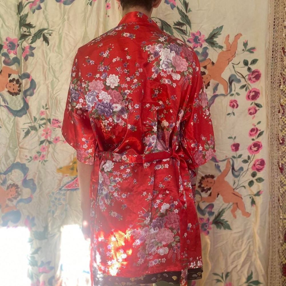 Red Floral Robe - Picture 3 of 4